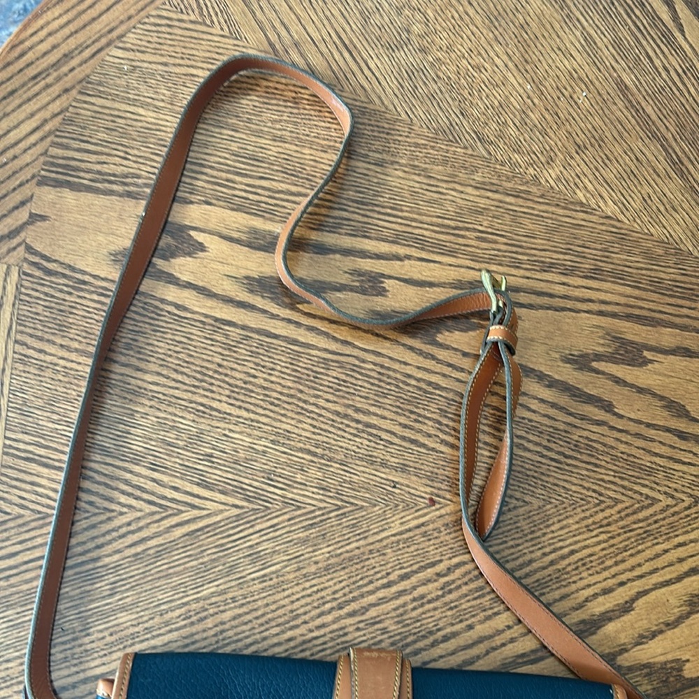 Purse - Picture 3 of 5